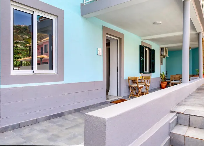 Casa Da Tia Celeste Ii, A In Madeira 蓬他达维托亚