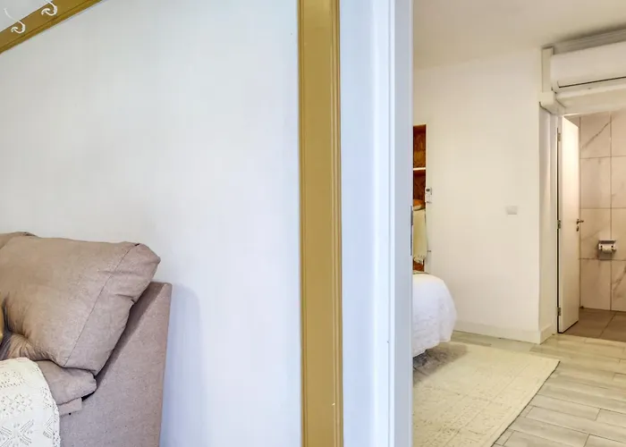 Casa Da Tia Celeste Ii, A In Madeira 蓬他达维托亚